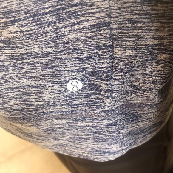 Layer 8 Cropped Long Sleeve Blue Gray Space Dye Top Women's Size Medium - Picture 6 of 7